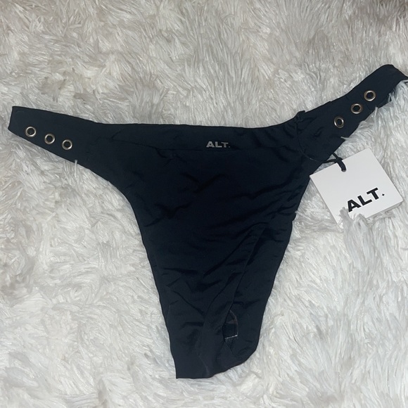 NWT ALT SWIMWEAR YAS bottom - Picture 8 of 14